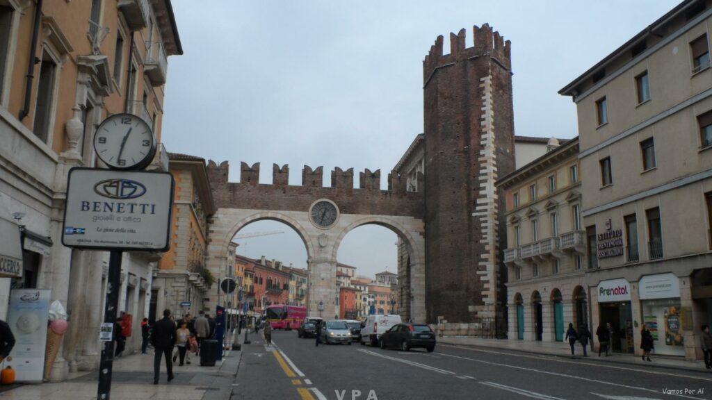 Roteiro de um Dia em Verona: I Portoni della Bra