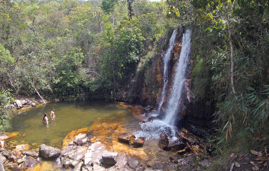 Cachoeira dos Cristais, Lugares para viajar em abril, chapada dos veadeiros em abril
