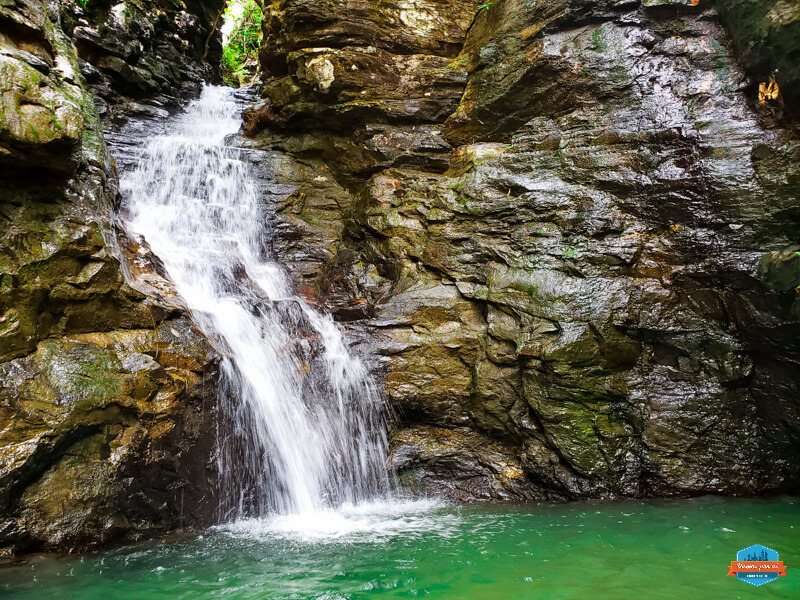 Cachoeira do Paredão na Serra de Caldas Novas
