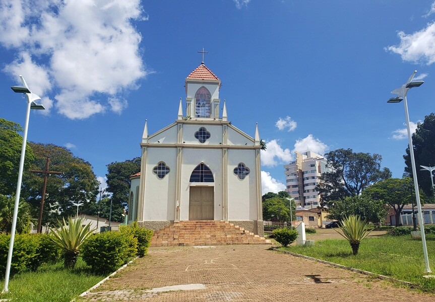 Roteiro em Cristalina Goiás - Igreja São Sebastião