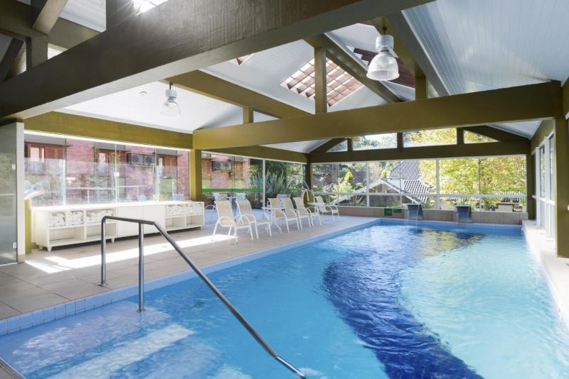hotel com piscina aquecida em Gramado, hotel com piscina quente em Gramado