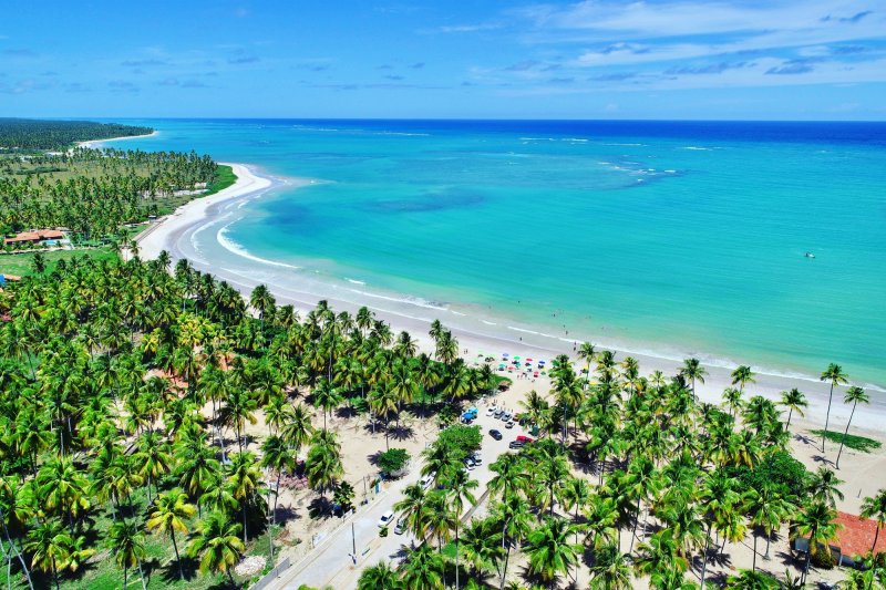 melhores destinos para viajar em janeiro no Brasil