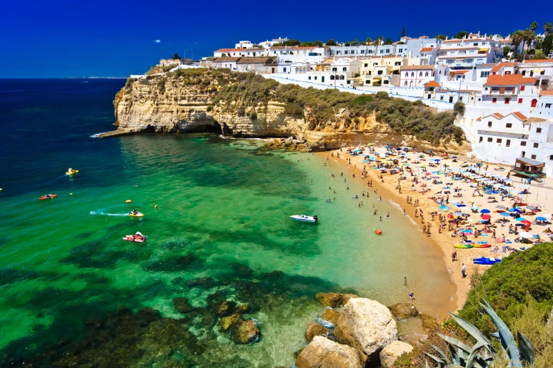 Algarve um dos principais destinos turísticos de Portugal
