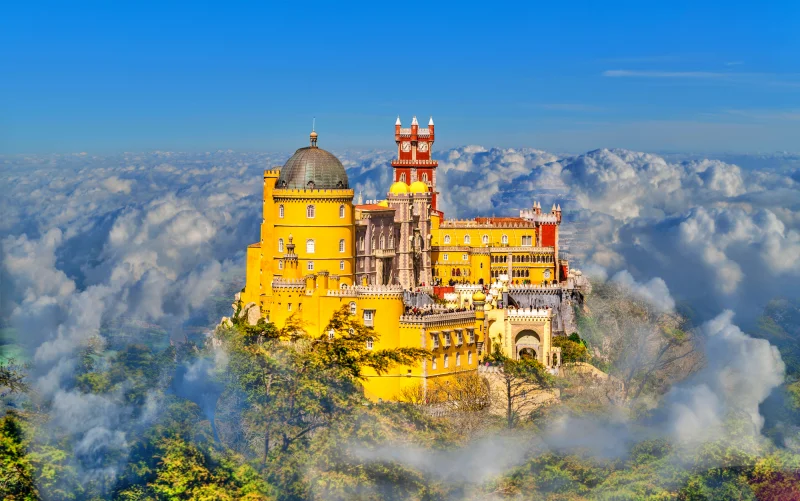 Palácio da Pena em Sintra, destaque do que fazer em Sintra e ícone do turismo em Portugal.